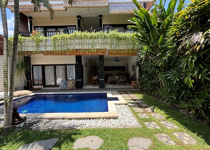 Kubu D Kubu - 3 Bedroom - Villa Legian